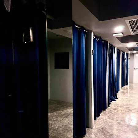 Dancenter The Spades Hostel