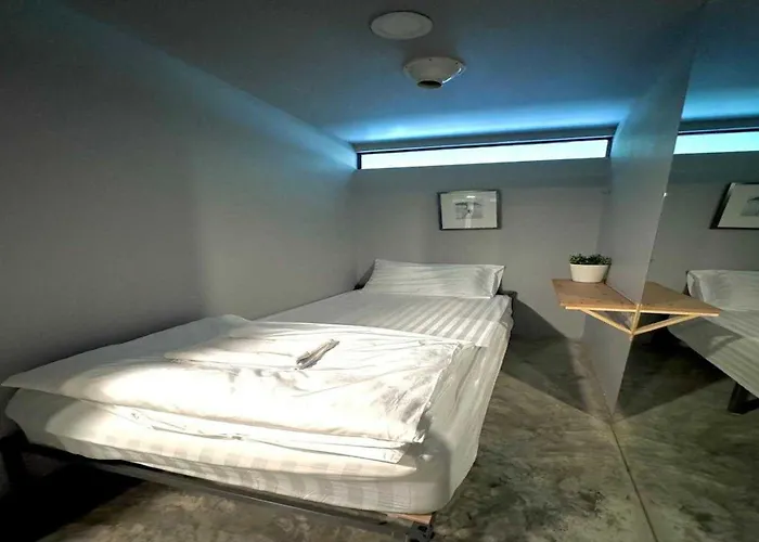 Dancenter The Spades Hotel 3*
