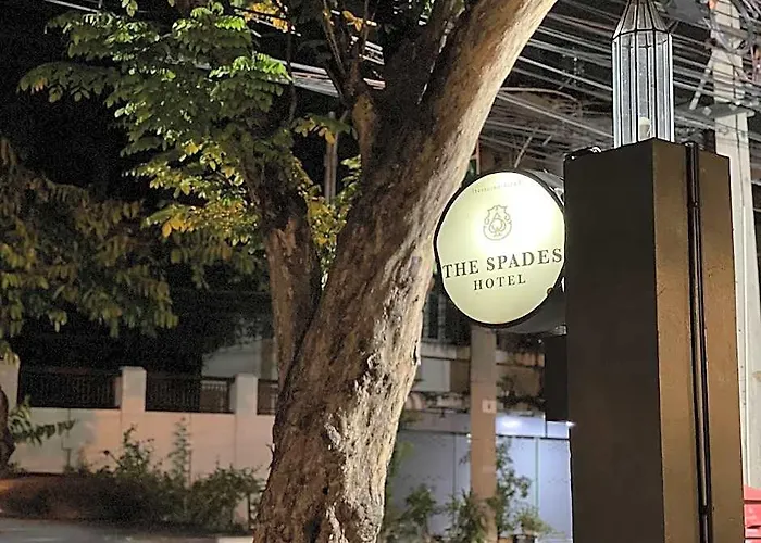 Dancenter The Spades 3* Bangkok